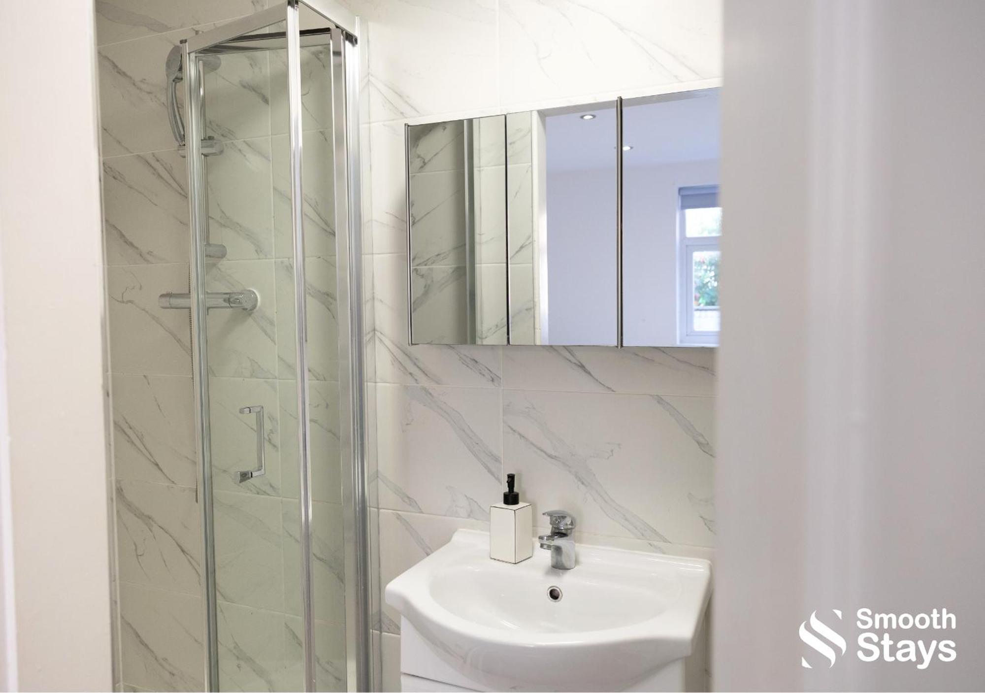 One Bedroom Apartment At Smooth Stays Short Lets & Serviced Accommodation Preston With Parking Near Train Station 外观 照片